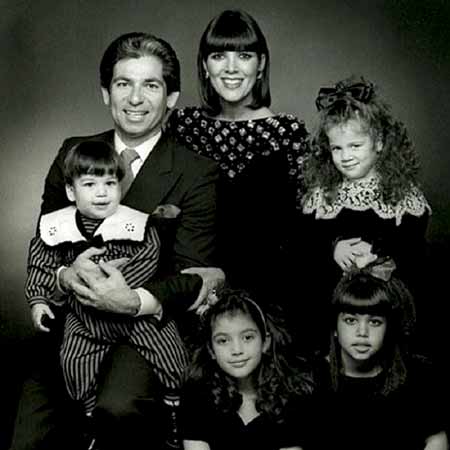 Robert Kardashian with his first wife Kris Jenner and their children